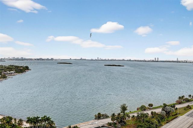 601 NE 36th St 2204, Miami, FL 33137