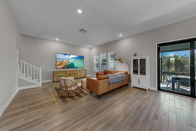 2636 YELLOW SUNDIAL LOOP, Ruskin, FL 33570