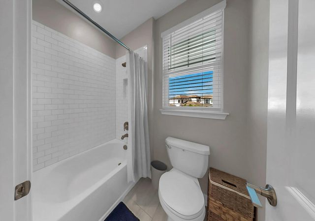 2636 YELLOW SUNDIAL LOOP, Ruskin, FL 33570