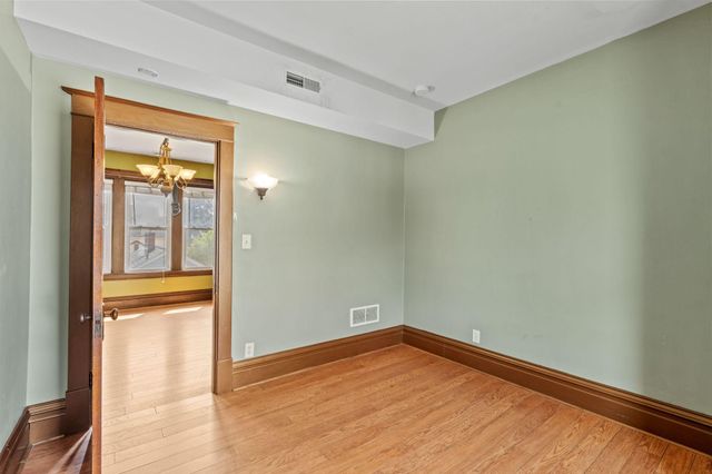 1149 Minnehaha Avenue E, Saint Paul, MN 55106