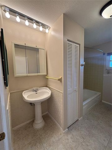 814 SPRING LAKE BOULEVARD NW, Port Charlotte, FL 33952