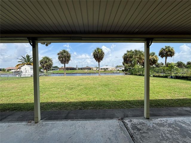 814 SPRING LAKE BOULEVARD NW, Port Charlotte, FL 33952