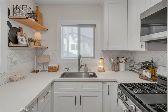 1247 N Neptune Avenue, Wilmington, CA 90744