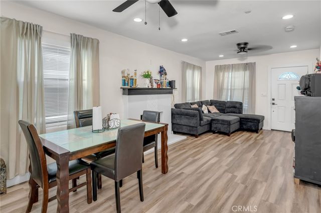 1247 N Neptune Avenue, Wilmington, CA 90744