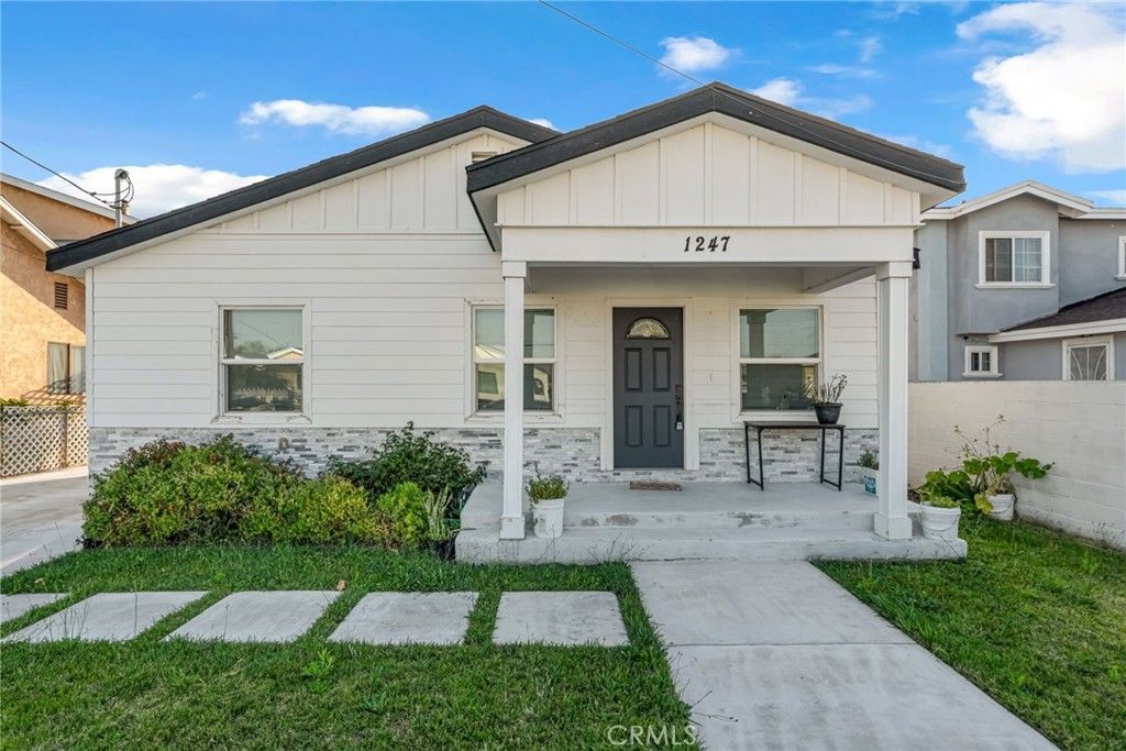 1247 N Neptune Avenue, Wilmington, CA 90744