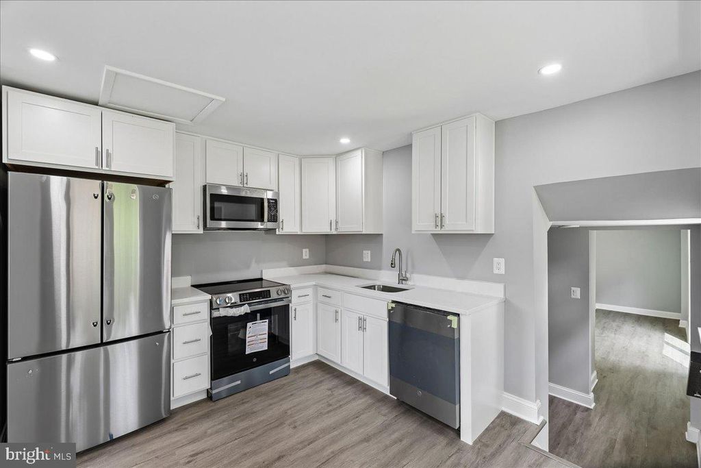 1916 TAYLOR AVE, Fort Washington, MD 20744