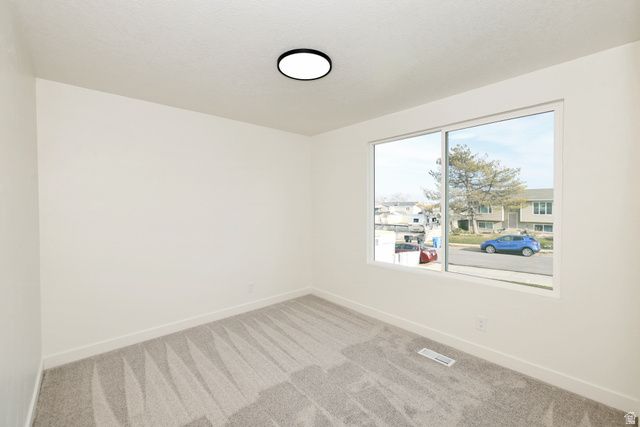 3706 S BUCKEROO CIR, Magna, UT 84044