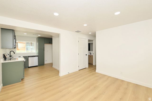 3706 S BUCKEROO CIR, Magna, UT 84044