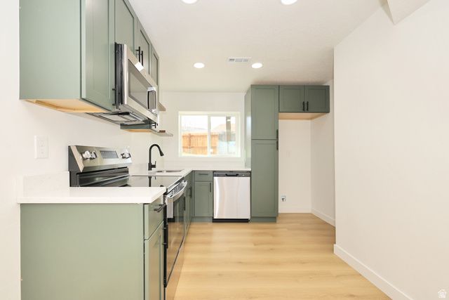 3706 S BUCKEROO CIR, Magna, UT 84044