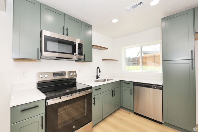 3706 S BUCKEROO CIR, Magna, UT 84044