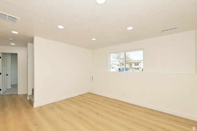 3706 S BUCKEROO CIR, Magna, UT 84044