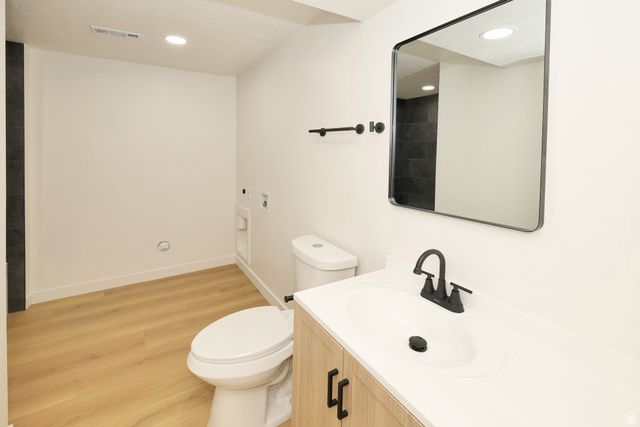 3706 S BUCKEROO CIR, Magna, UT 84044