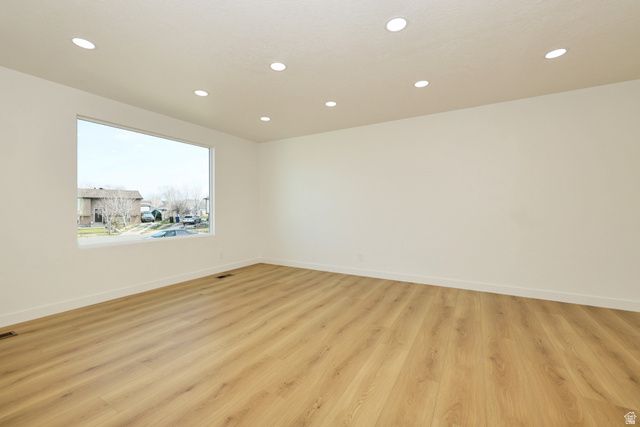 3706 S BUCKEROO CIR, Magna, UT 84044