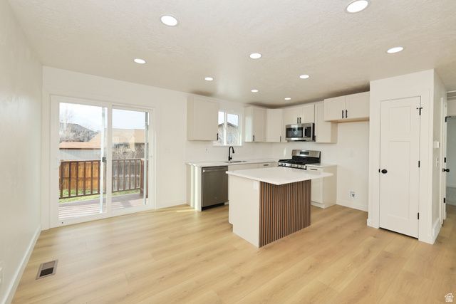 3706 S BUCKEROO CIR, Magna, UT 84044