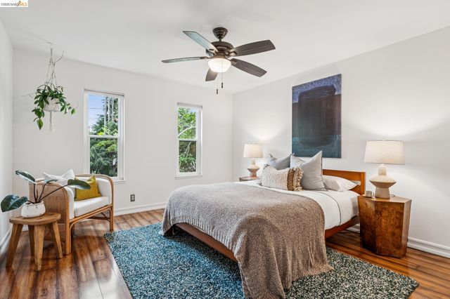 199 Montecito Ave 301, Oakland, CA 94610