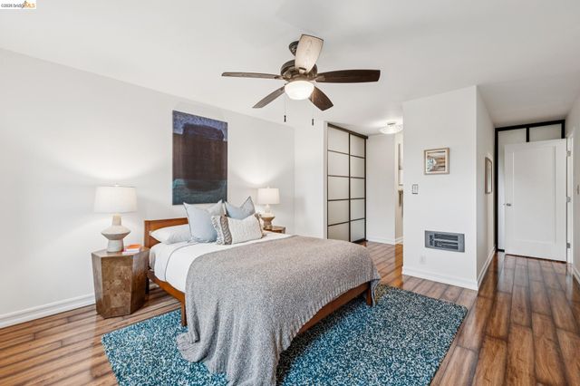 199 Montecito Ave 301, Oakland, CA 94610