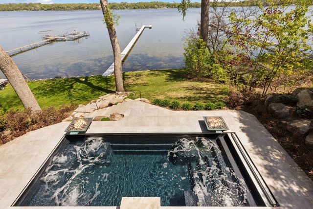 176 Peninsula Road, Medicine Lake, MN 55441