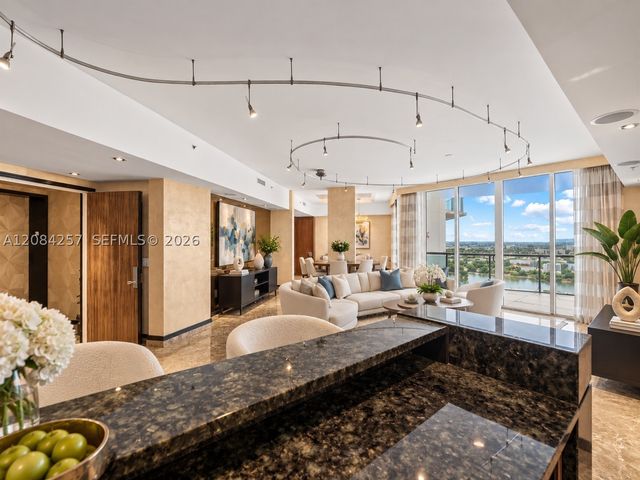 333 Las Olas Way 2604, Fort Lauderdale, FL 33301