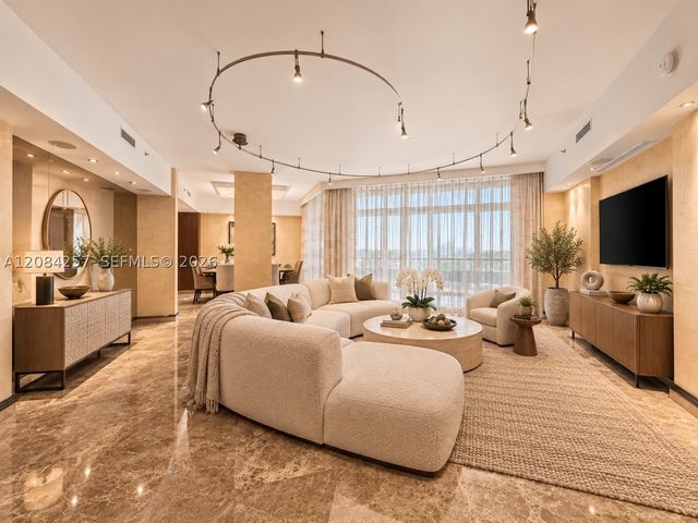 333 Las Olas Way 2604, Fort Lauderdale, FL 33301