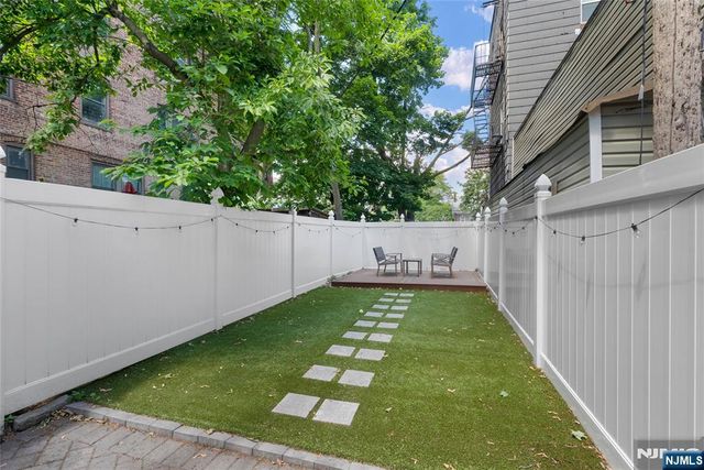13 Britton Street 1, Jersey City, NJ 07306
