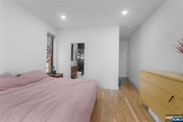 13 Britton Street 1, Jersey City, NJ 07306