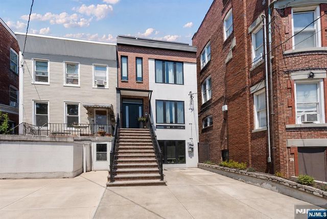 13 Britton Street 1, Jersey City, NJ 07306