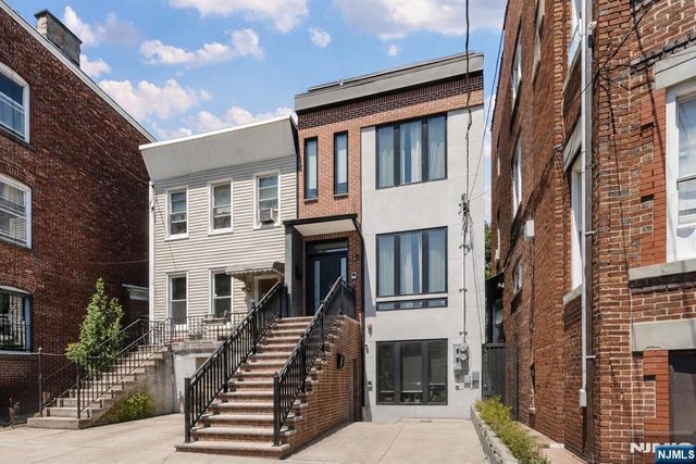 13 Britton Street 1, Jersey City, NJ 07306