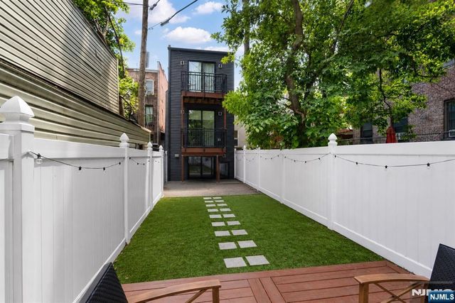 13 Britton Street 1, Jersey City, NJ 07306