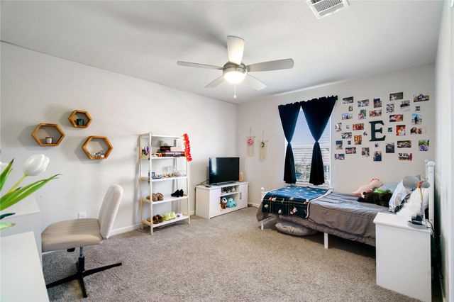 2214 Clements Shore Lane, La Porte, TX 77571