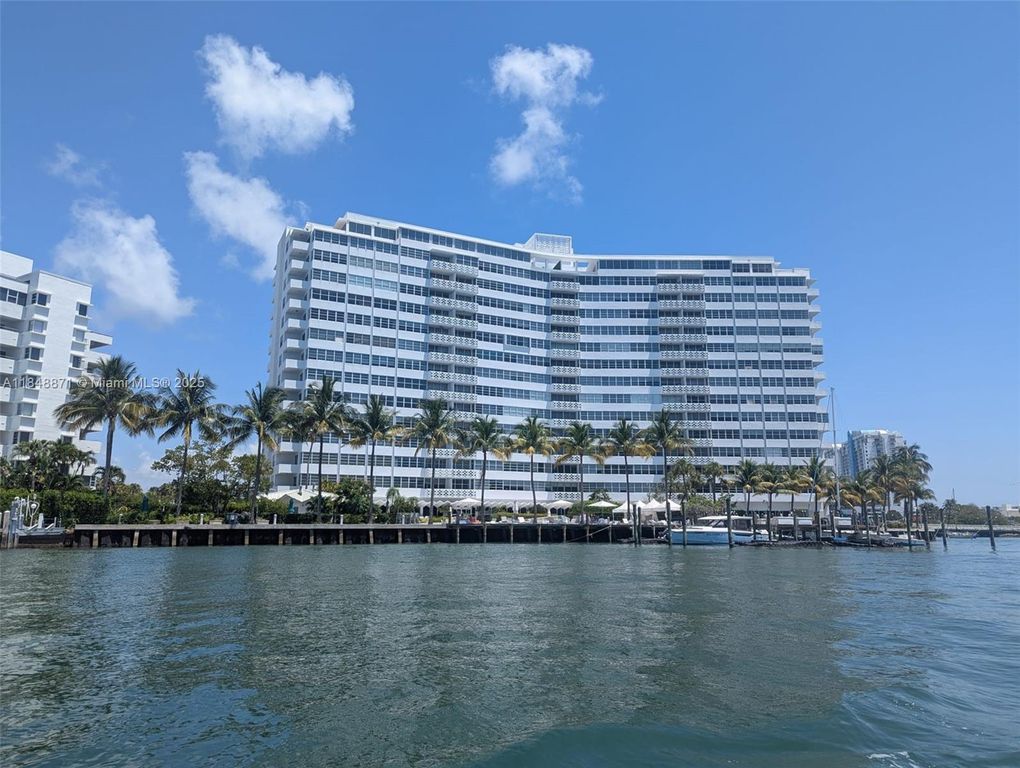 20 Island Ave 101, Miami Beach, FL 33139