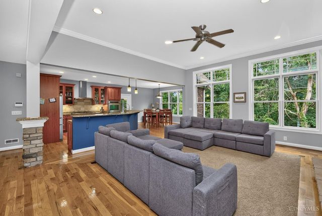 1723 Laurel Glen Court, Hamilton Twp, OH 45140