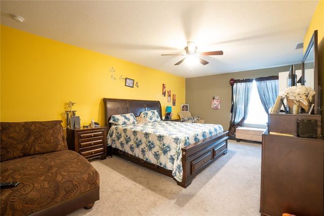 9228 HALSEY DRIVE, Groveland, FL 34736