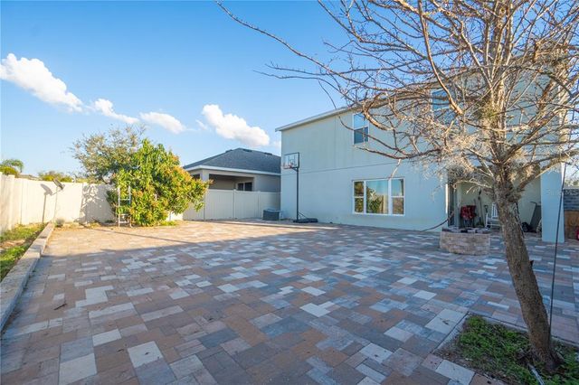 9228 HALSEY DRIVE, Groveland, FL 34736
