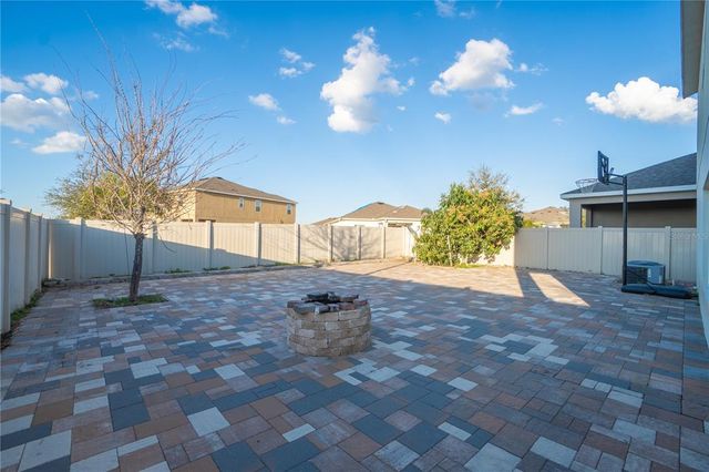 9228 HALSEY DRIVE, Groveland, FL 34736