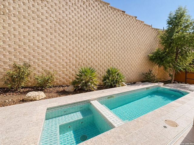 18722 EDWARDS EDGE, San Antonio, TX 78256