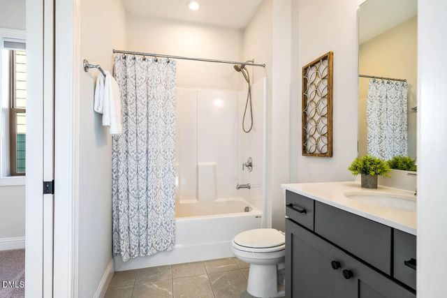 194 Wendover Parkway, Pittsboro, NC 27312