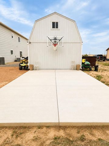 978 E Sandusky Dr, Pueblo West, CO 81007