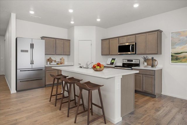 1609 E A St, Deer Park, WA 99006