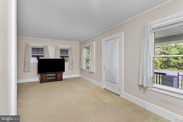 312 MONMOUTH ST, Hightstown, NJ 08520