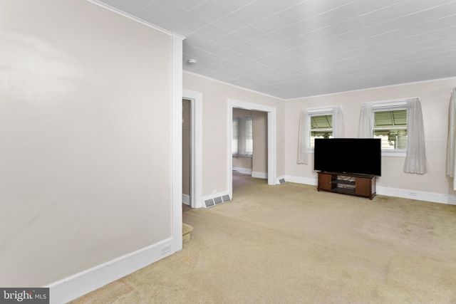 312 MONMOUTH ST, Hightstown, NJ 08520