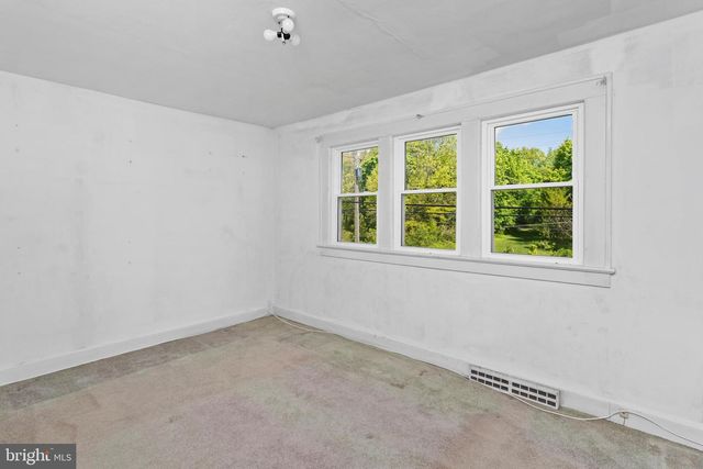 312 MONMOUTH ST, Hightstown, NJ 08520