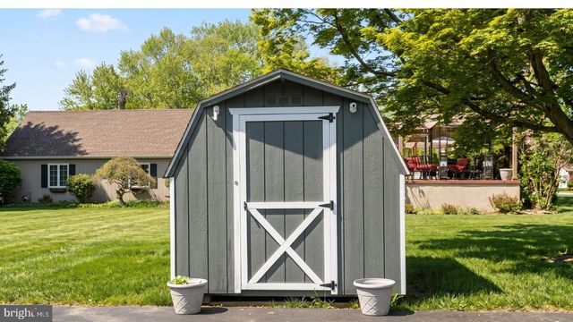 312 MONMOUTH ST, Hightstown, NJ 08520