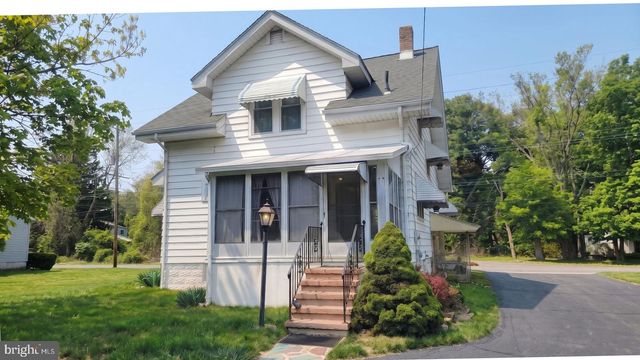 312 MONMOUTH ST, Hightstown, NJ 08520