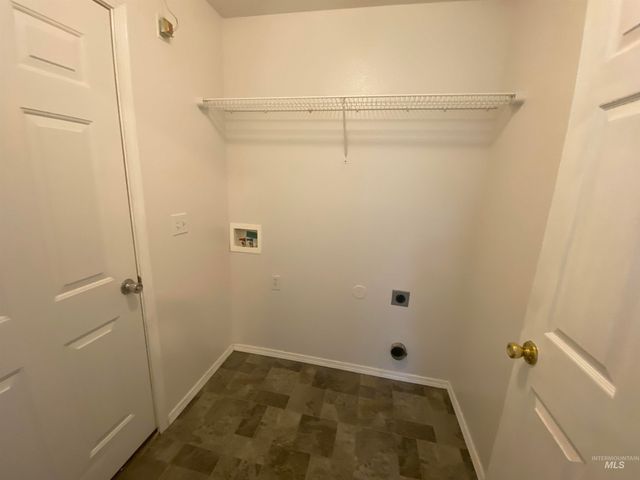 107 S Banner Street, Nampa, ID 83686