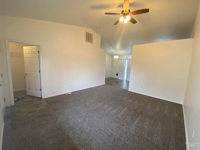 107 S Banner Street, Nampa, ID 83686