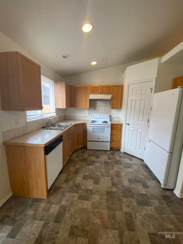 107 S Banner Street, Nampa, ID 83686