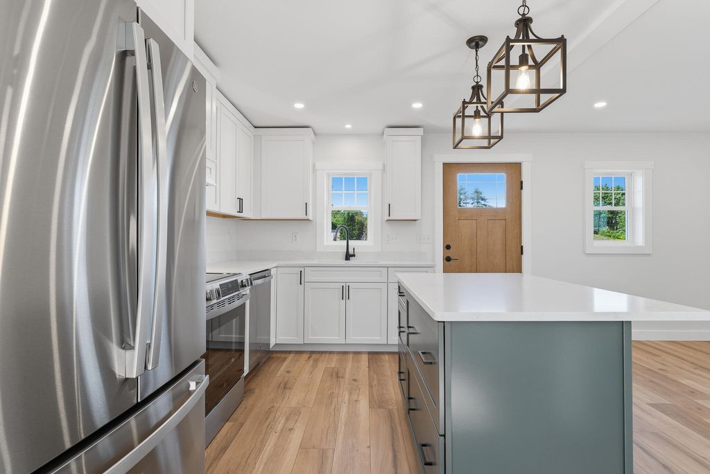 216 Curtis Road, Arundel, ME 04046 — photo 5