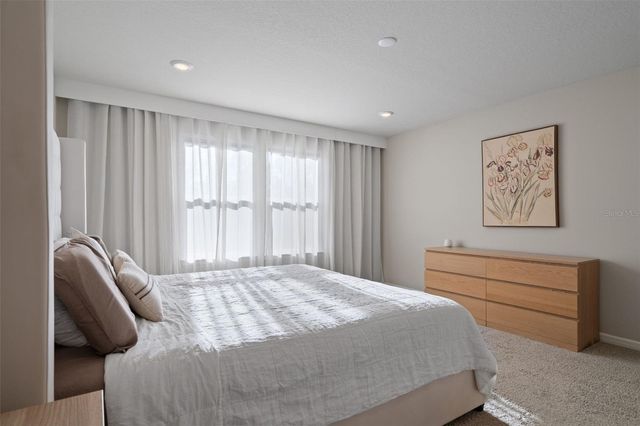 2469 SOUTHLAWN LANE, Clermont, FL 34714