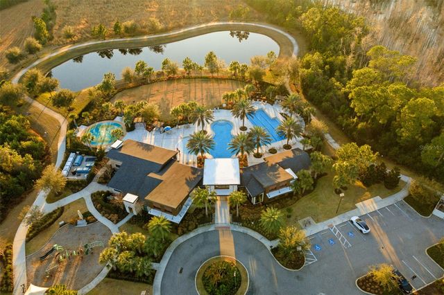 2469 SOUTHLAWN LANE, Clermont, FL 34714