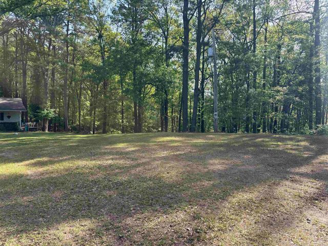 611 Harrod Rd, White Hall, AR 71602